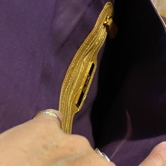 Daisy Fuentes - Picture 2 of 5